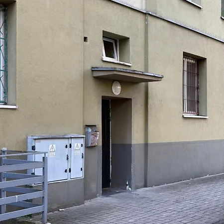 Апартаменти Citystay Przestronne Dla 4 Osob *